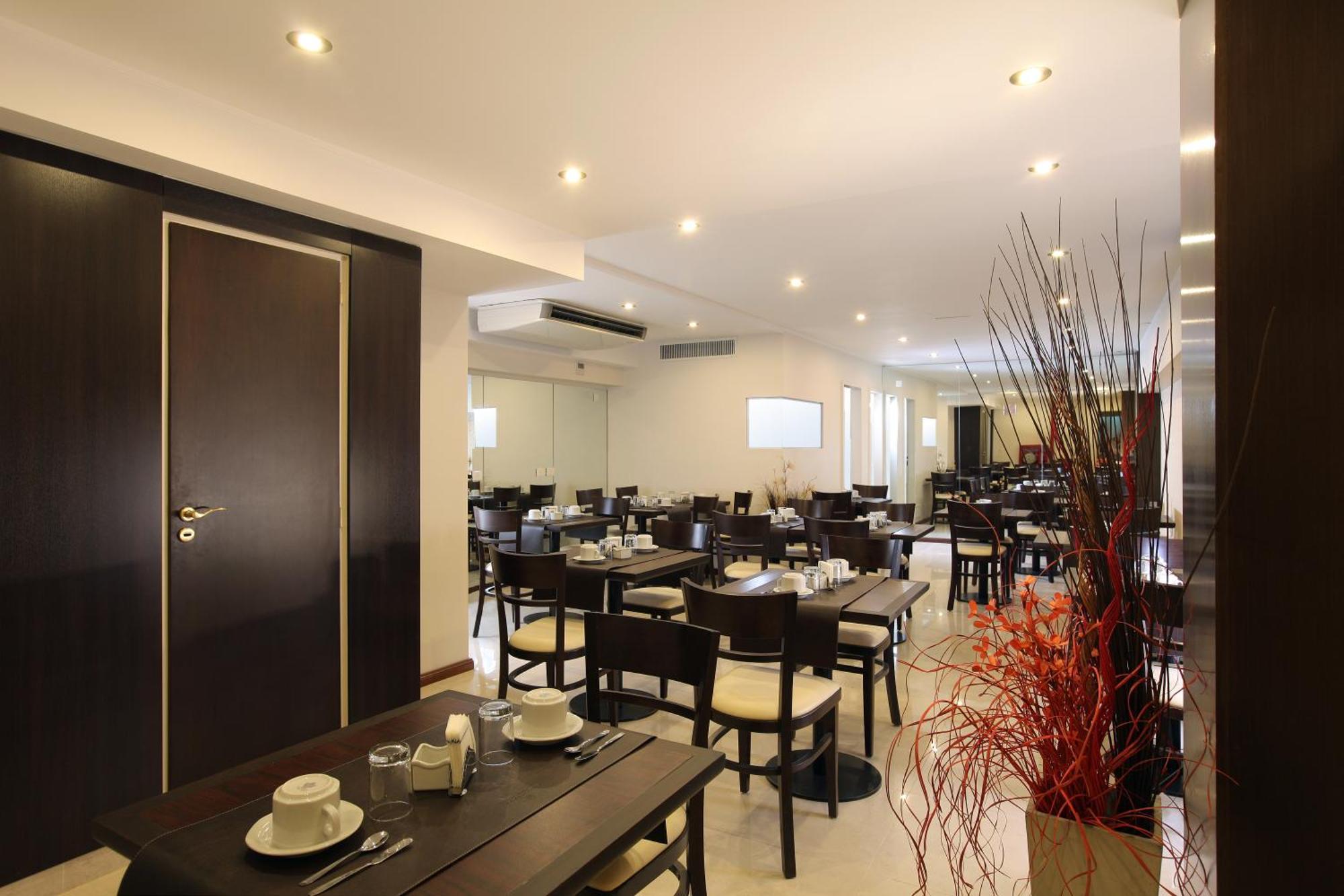 Europlaza Hotel & Suites Buenos Aires Bagian luar foto